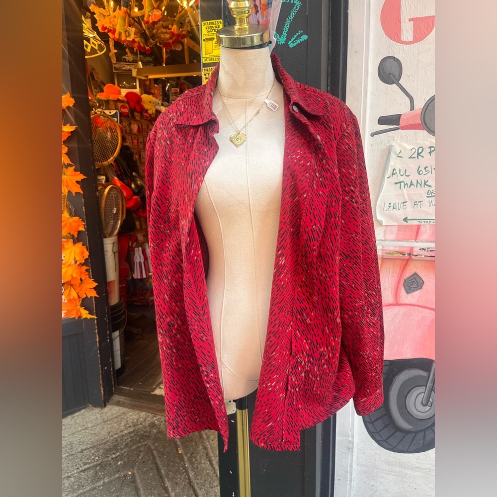 🍒 ~Italian branded, glam rock, red & black abstract print vintage button up~ 🍒
